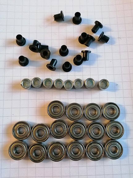 Product image 1 of 2