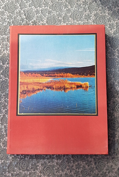Lumoava Lappi kirja