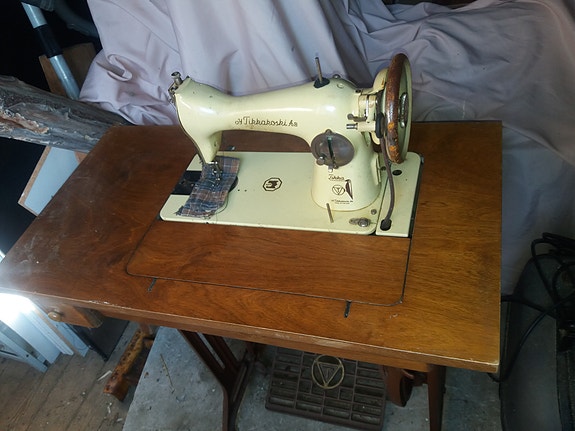 Product image 9 of 10