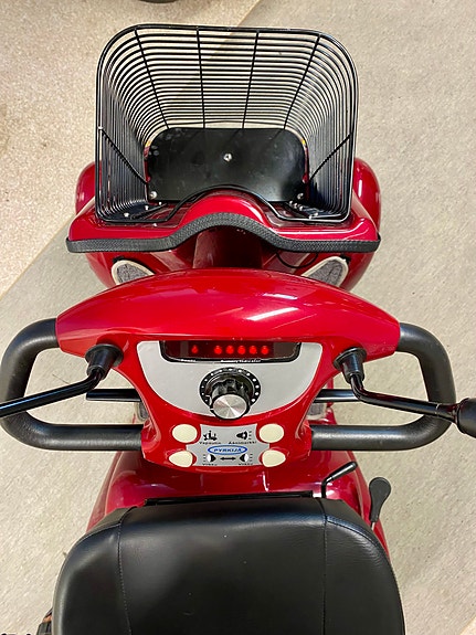 Product image 4 of 6