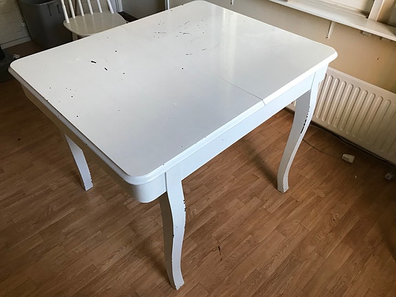 Rokokoo antiikkipöytä, sänky ja kaappi / tarjous + toimitus
