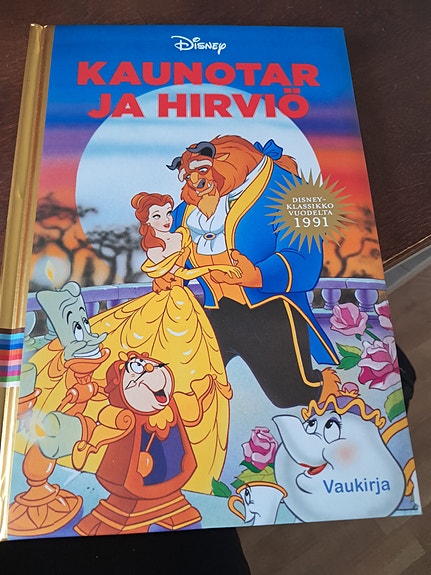 Kaunotar ja hirviö