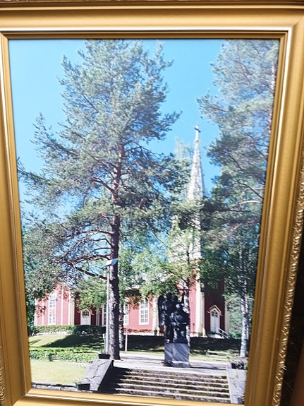 Kirkko taulu