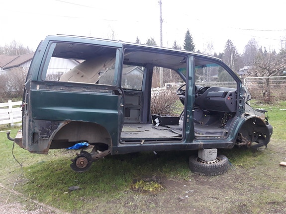 MB Vito 638 osia