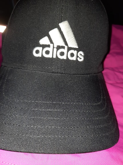 Adidas lippis