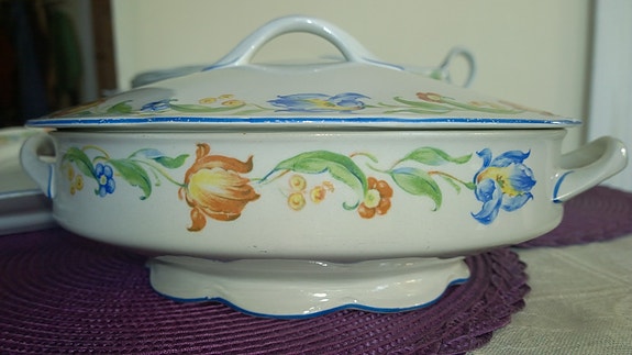 Product image 1 of 2
