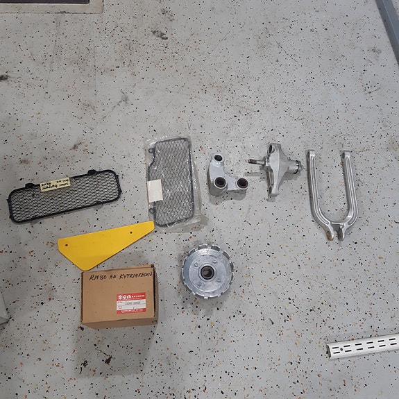Product image 3 of 6