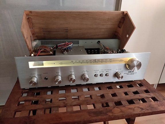 Product image 2 of 9