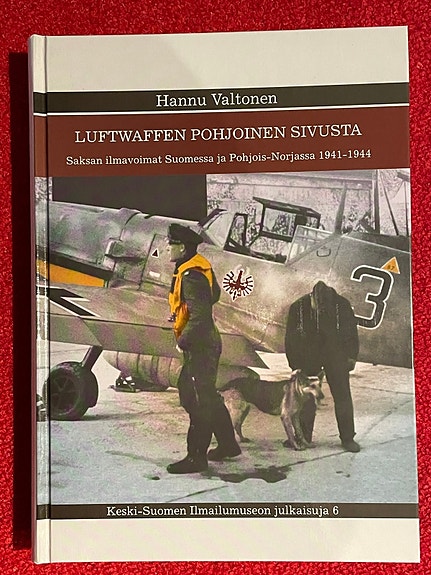 Ilmasotakirjoja alkaen 10 euroa/kpl