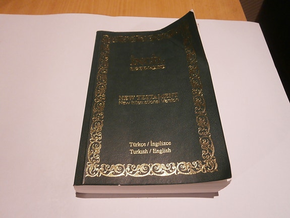 Uusi testamentti Turkki- Englanti