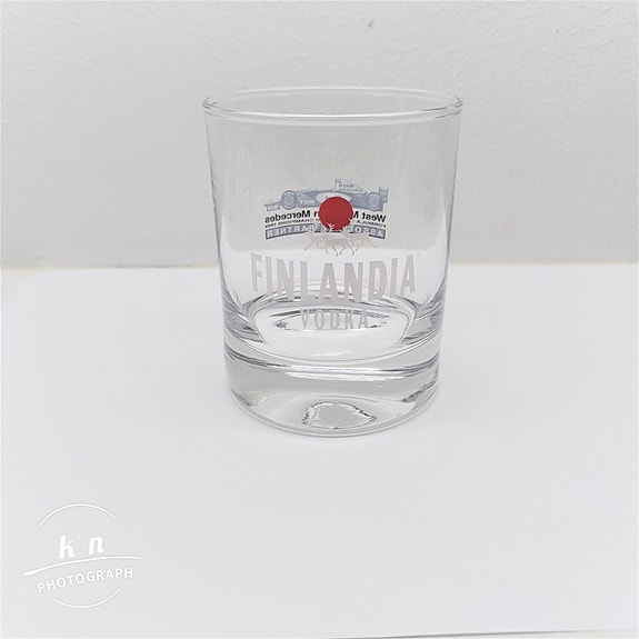 Finlandia Vodka lasi McLaren logolla