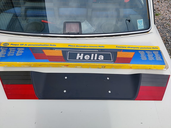 Hella-Design Reflexramp MB W202