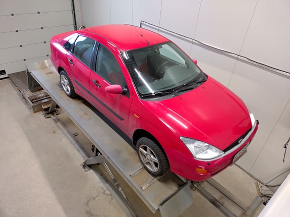 FORD FOCUS Mk1 osia -99