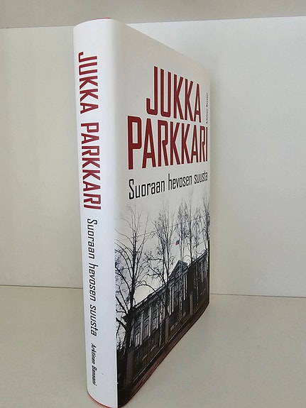 Kirja: Jukka Parkkari - Suoraan hevosen suusta