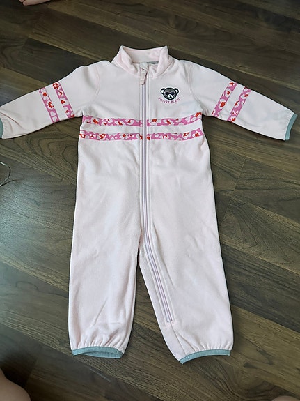 Fleecehaalari, 86