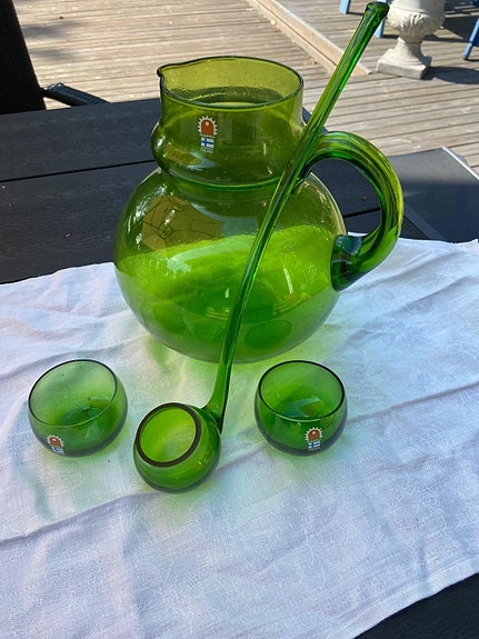 Humppila Talonpoika kannu tai kaadin, lasit/boolimaljat 6 kpl sekä kauha vihreät