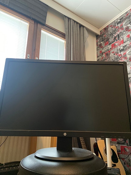 HP 24uh 60hz Näyttö, HDMI liitännällä.
