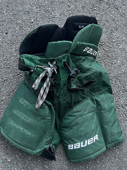 Vihreät Bauerin housut