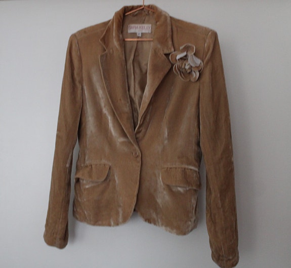 Product image 1 of 4