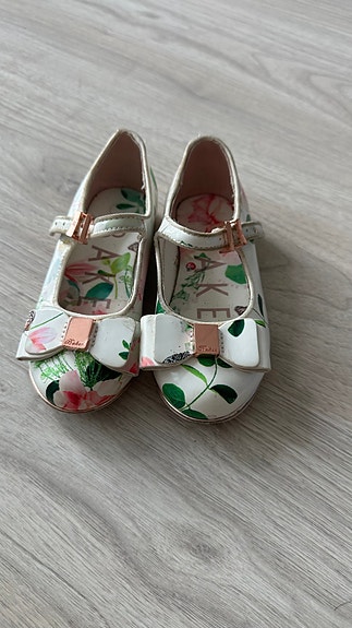 Ted baker kengät