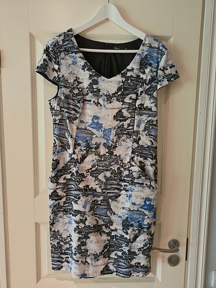 Product image 1 of 7
