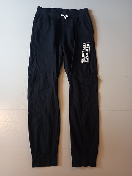 Shortsit koko 40 Myydään (sivu 42) Tori