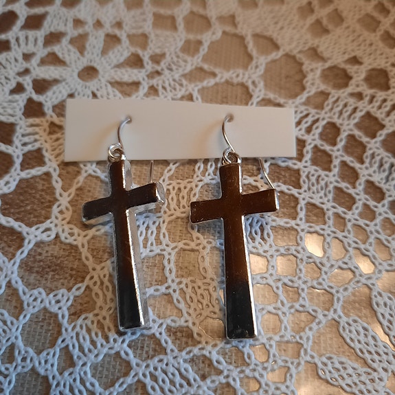Hopean väriset Risti korvakorut
