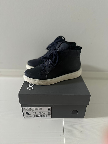 Ecco talvikengät 30