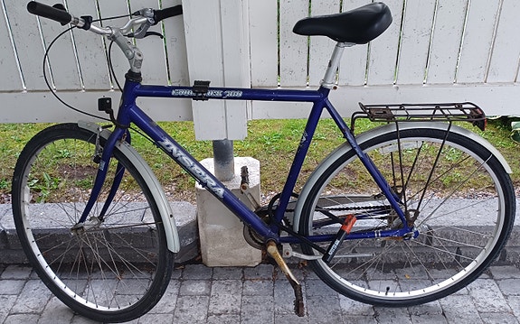28" 7-vaihteinen miesten polkupyörä