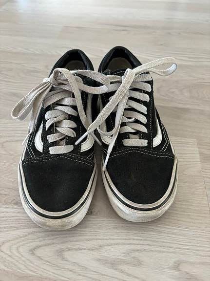 Mustat Vans koko 35