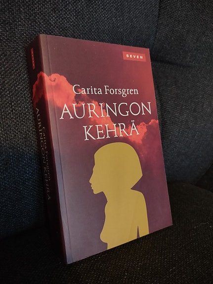 Auringon Kehrä pokkari