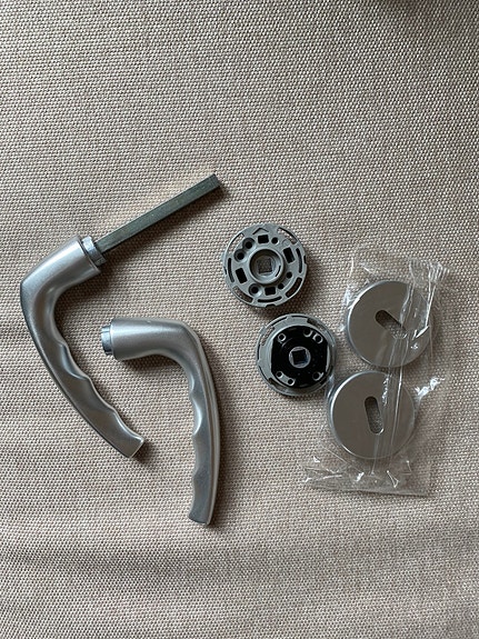 Product image 1 of 5