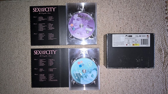 Sex and the City The Complete Series 1 to 6 Shoebox | Tori