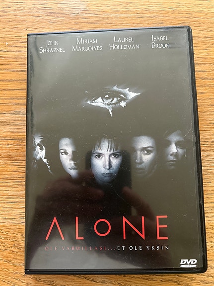 Alone - Ole varuillasi... et ole yksin DVD