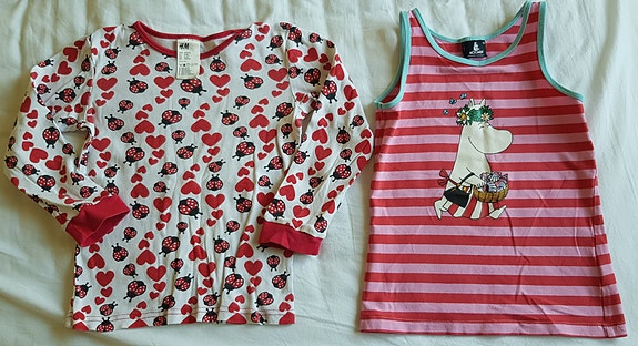 Muumi-toppi ja pyjaman paita 110cm