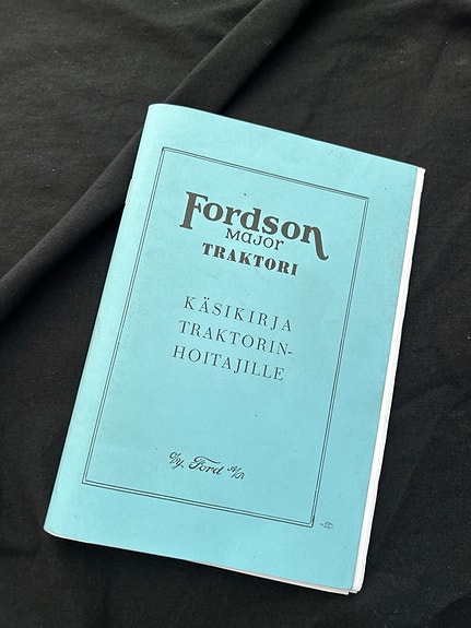 Käsikirja traktorinhoitajille Fordson major traktori