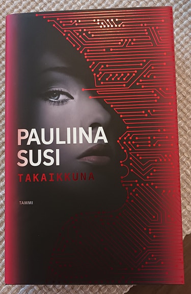 Pauliina Susi Takaikkuna