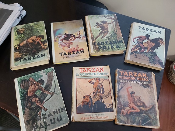 Tarzan kirjoja
