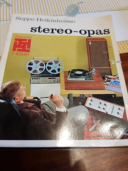 Stereo - opas . Seppo Heikinheimo.