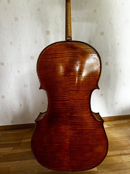Product image 2 of 9