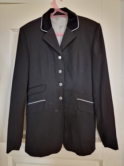 Product image 1 of 2