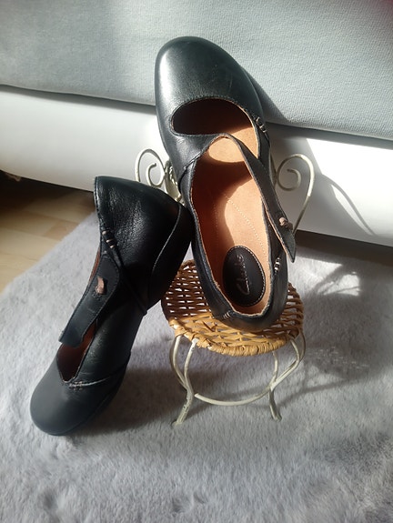 CLARKS 6 uudet kengät 38/39 koko