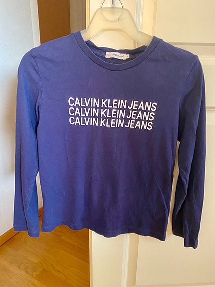 Calvin Klein jeans  paita