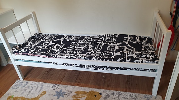 AVA room päiväpeitto Kanteleen kutsu