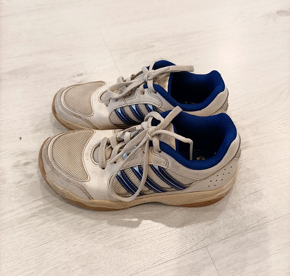 Lasten sisäpelikengät koko 30