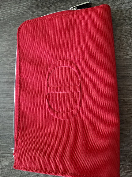 Christian Dior laukku