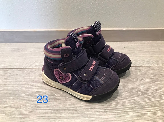 Lasten Viking Goretex lenkkarit koko 23