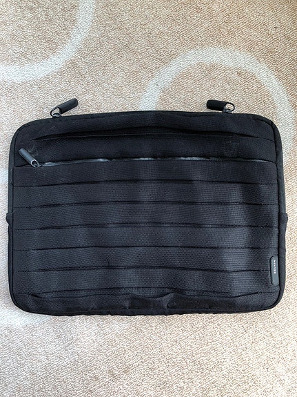 tabletin kotelo, koko 25-33, nouto