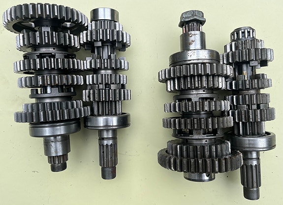 KAWASAKI ZXR 750 89-90 UUSIA OSIA