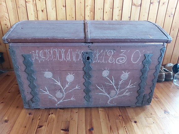 Product image 2 of 9